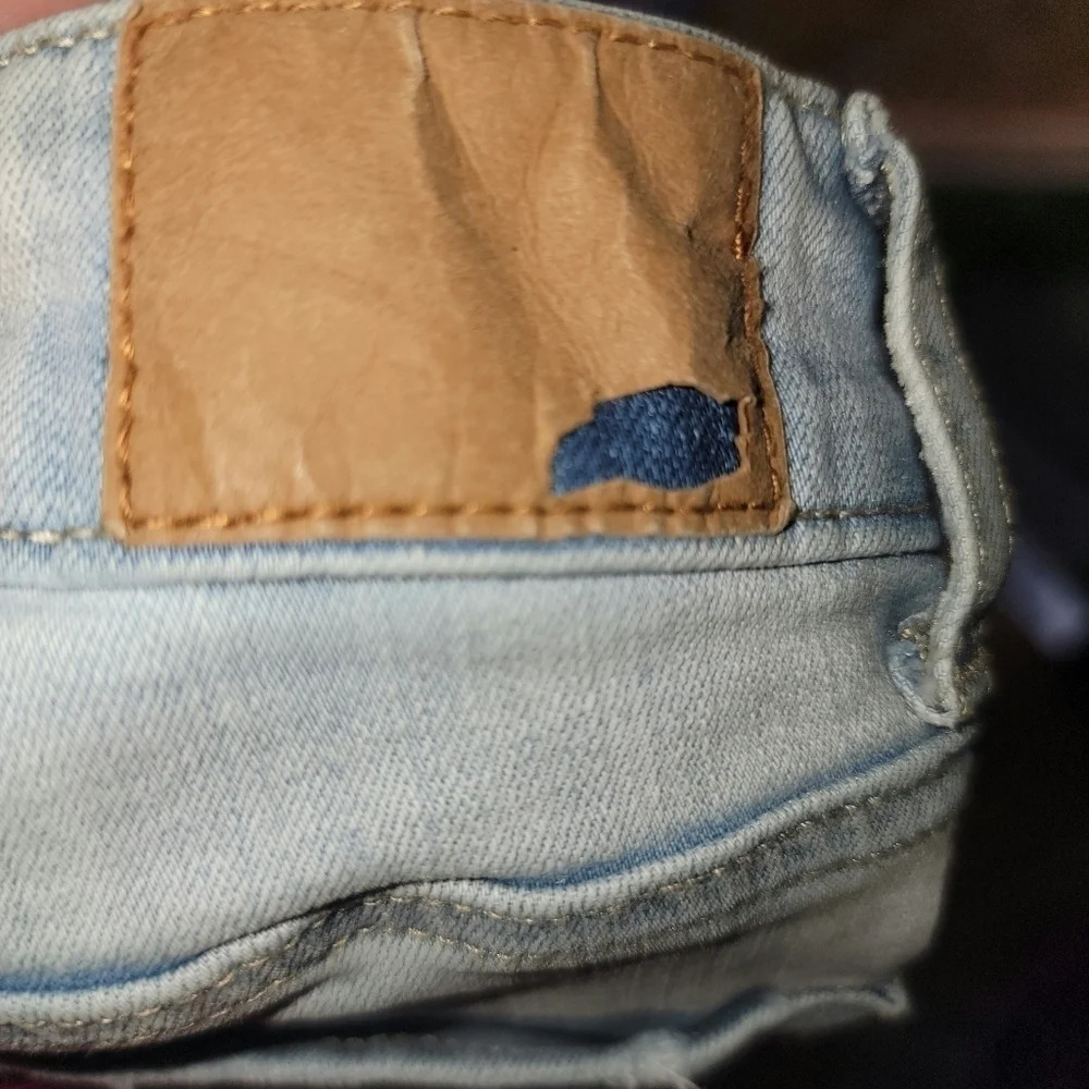 Shorts - Picture 3 of 3